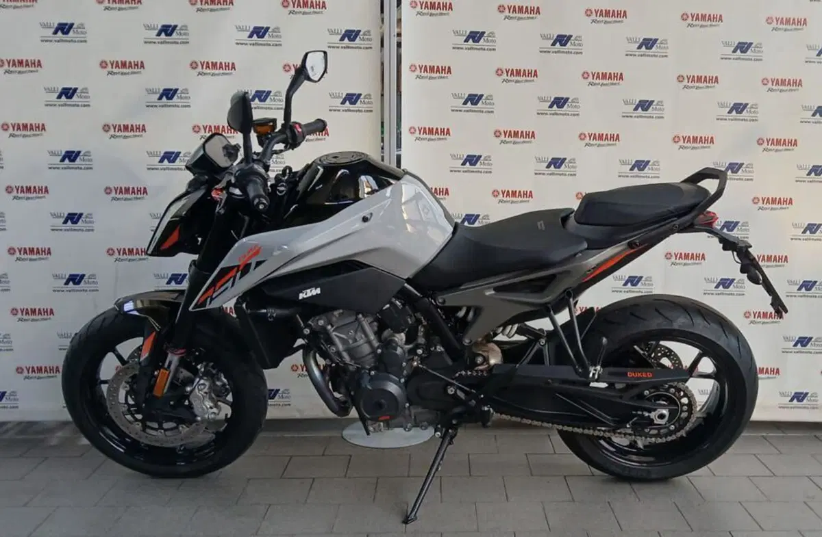 KTM 790 Duke L (2023 - 24) (2)