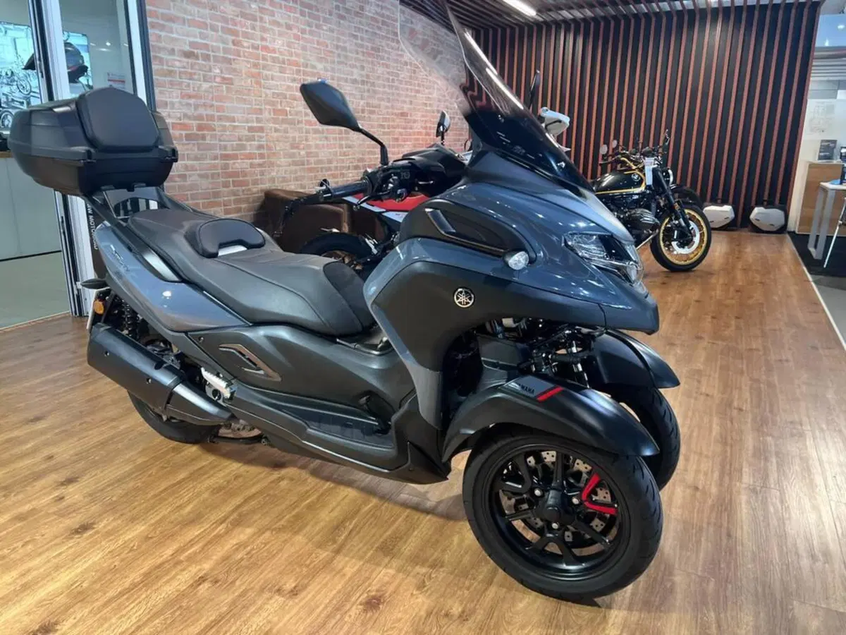 Yamaha Tricity 300 (2021 - 24) (2)