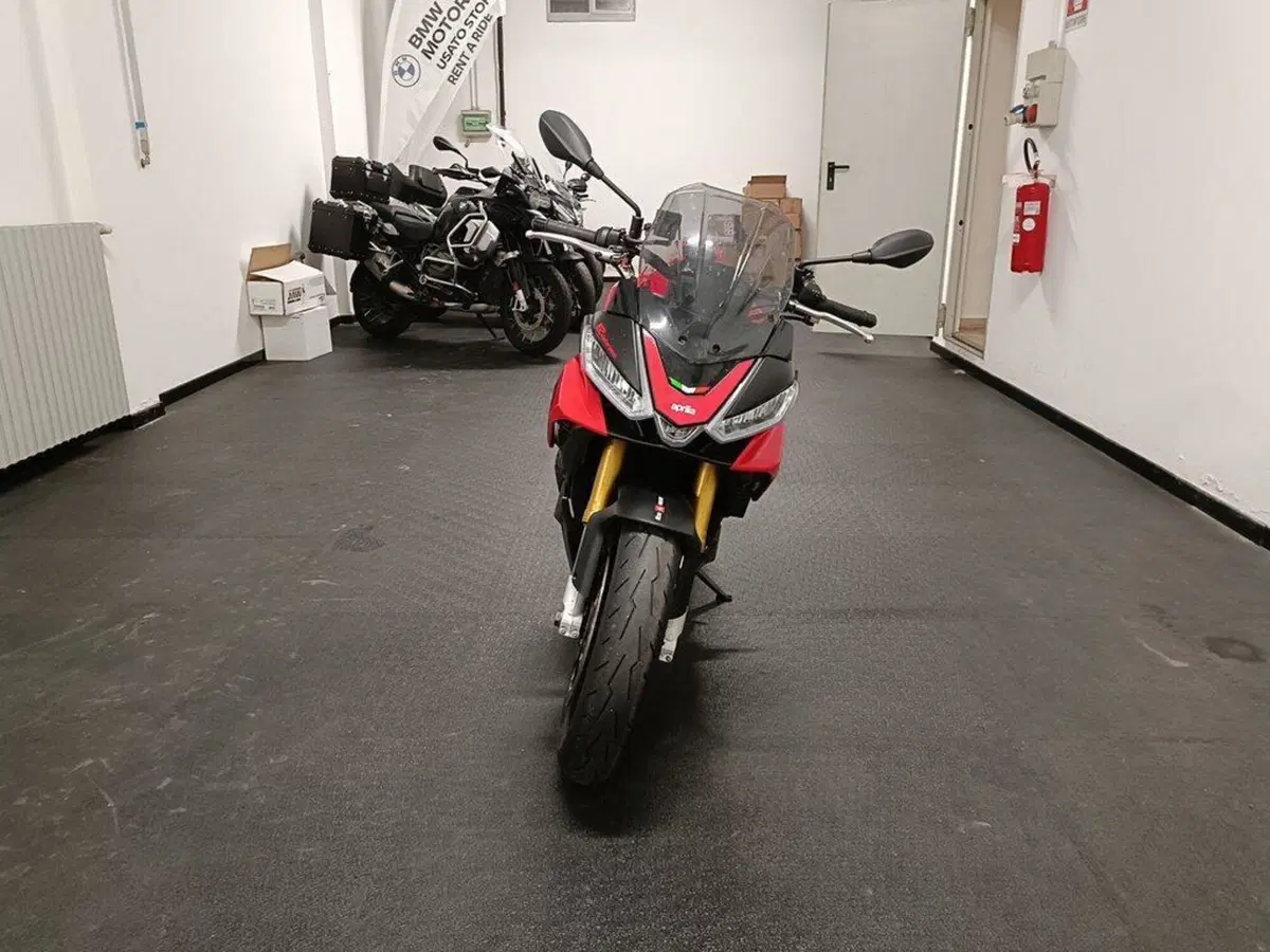 Aprilia Tuono V4 (2021 - 24) (3)