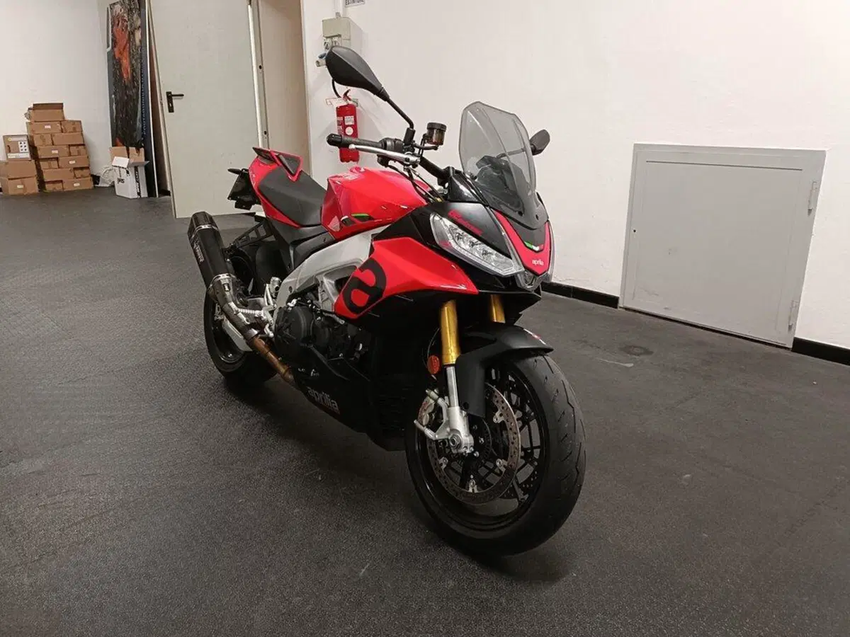 Aprilia Tuono V4 (2021 - 24) (4)