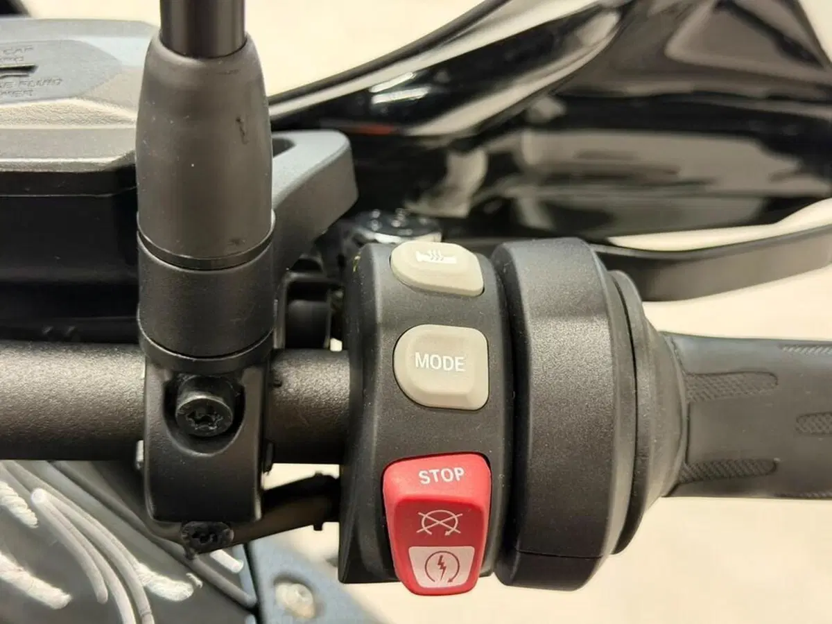 Bmw S 1000 XR (2017 - 19) (9)