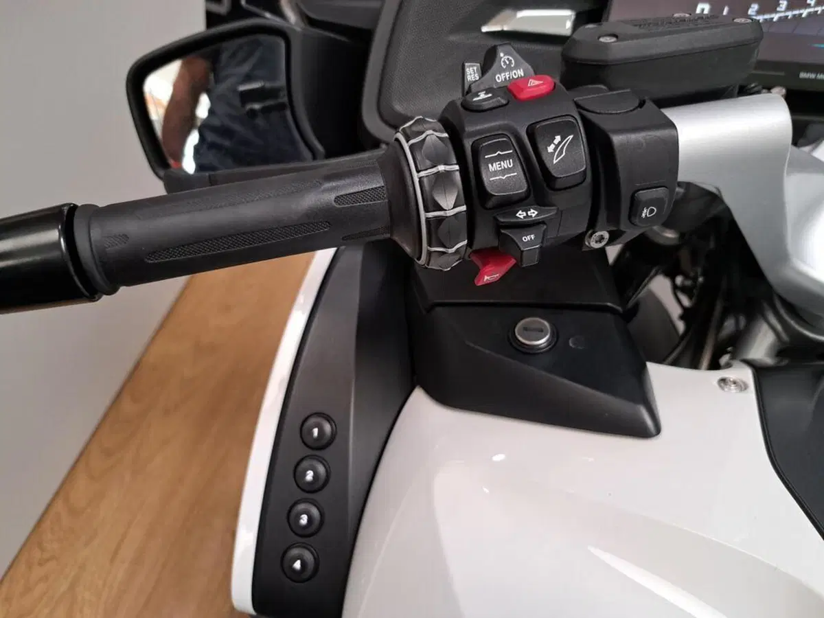 Bmw R 1250 RT (2021 - 25) (7)