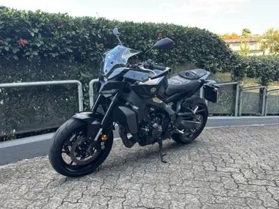 Yamaha MT-09 (2024 - 26) usata