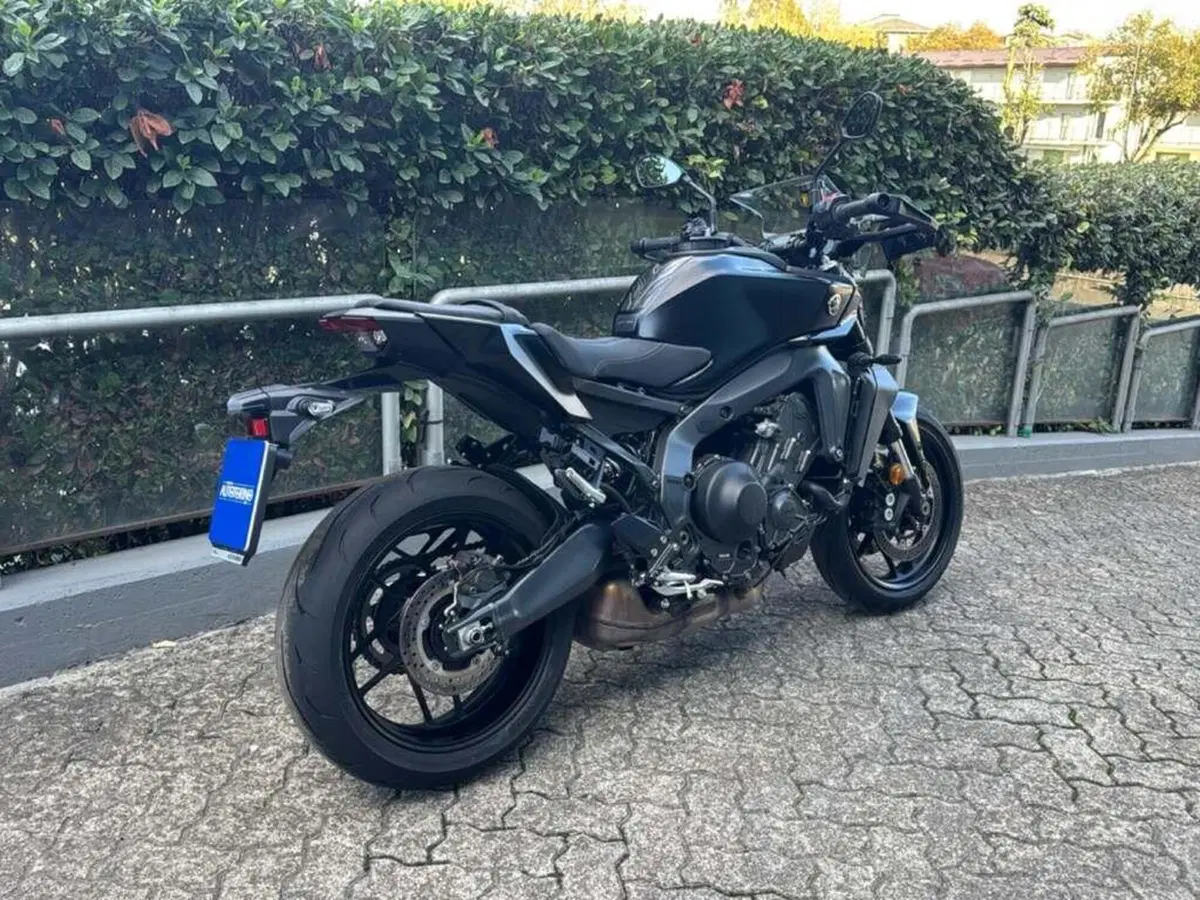 Yamaha MT-09 (2024 - 26) (7)