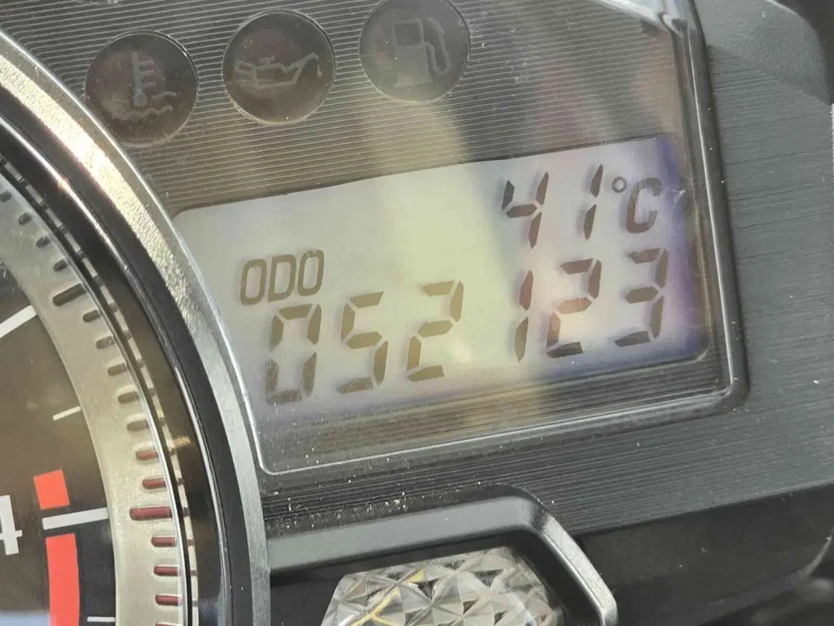 Yamaha YZF R1 (2007 - 08) (24)