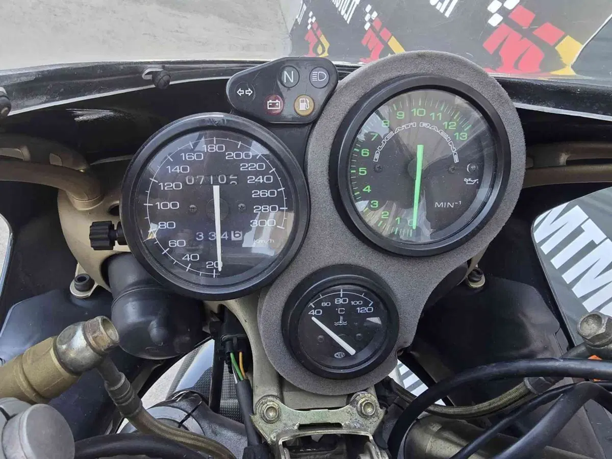 Ducati 916 Biposto (1994 - 98) (36)