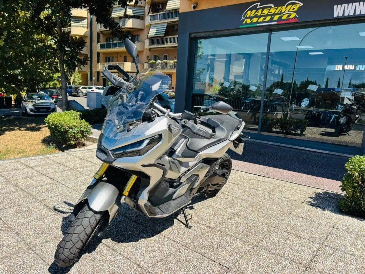 Honda X-ADV 750 DCT (2021 - 24) (8)