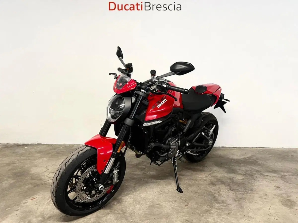 Ducati Monster 937 + (2021 - 25) (5)