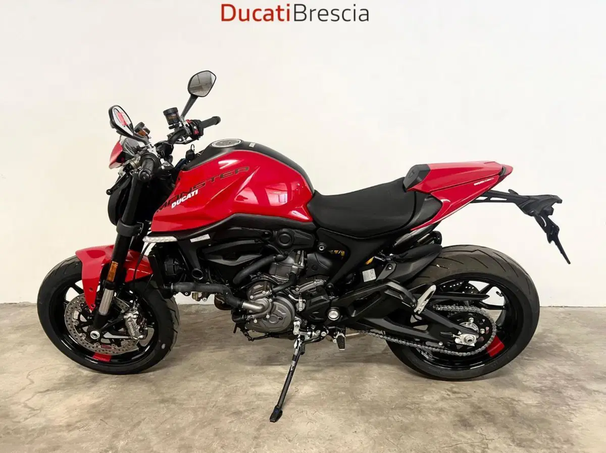 Ducati Monster 937 + (2021 - 25) (4)