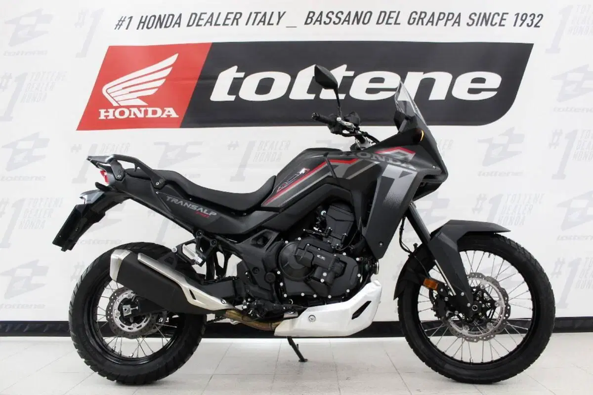 Honda Transalp XL750 (2026)