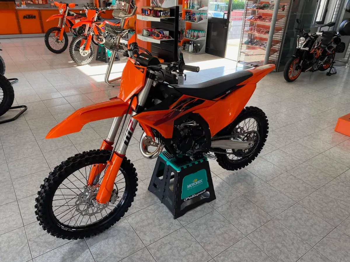 KTM 125 SX (2027) (4)