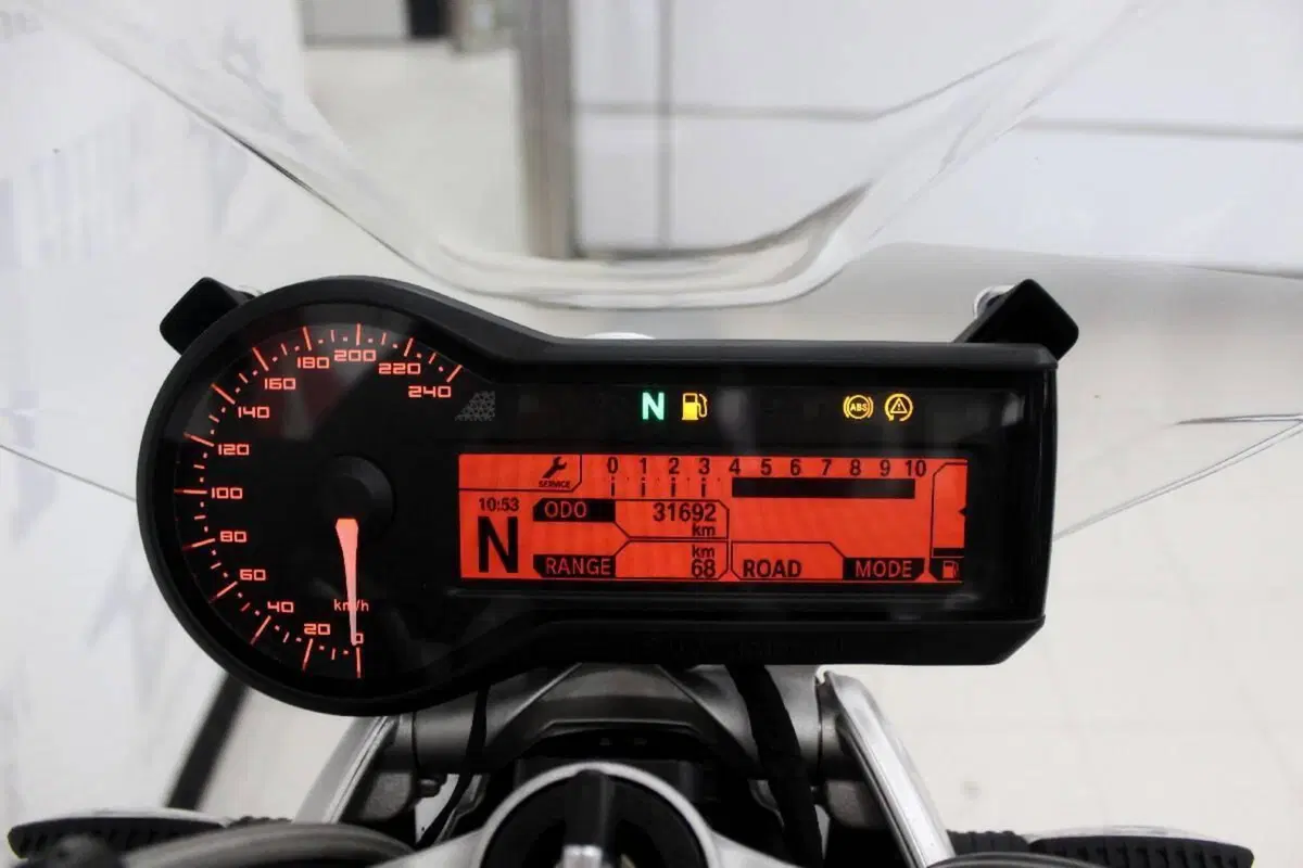 Bmw R 1200 R (2017 - 18) (6)