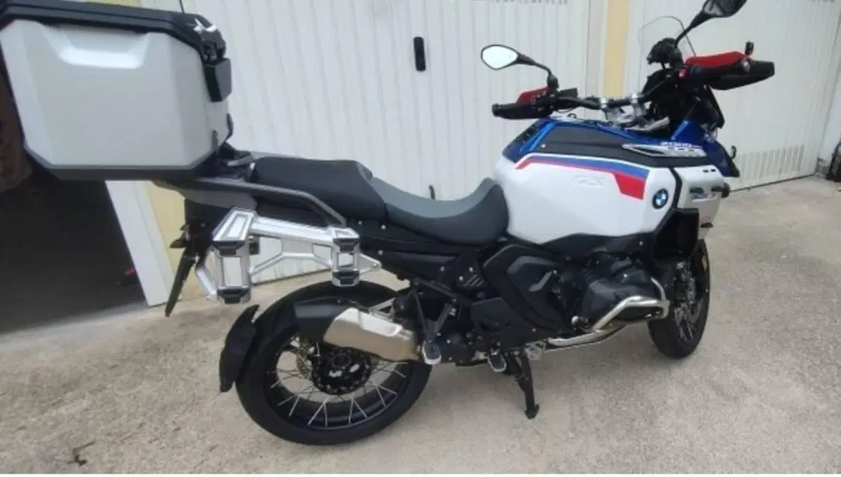 Bmw R 1300 GS Adventure Trophy (2025 - 26) (4)