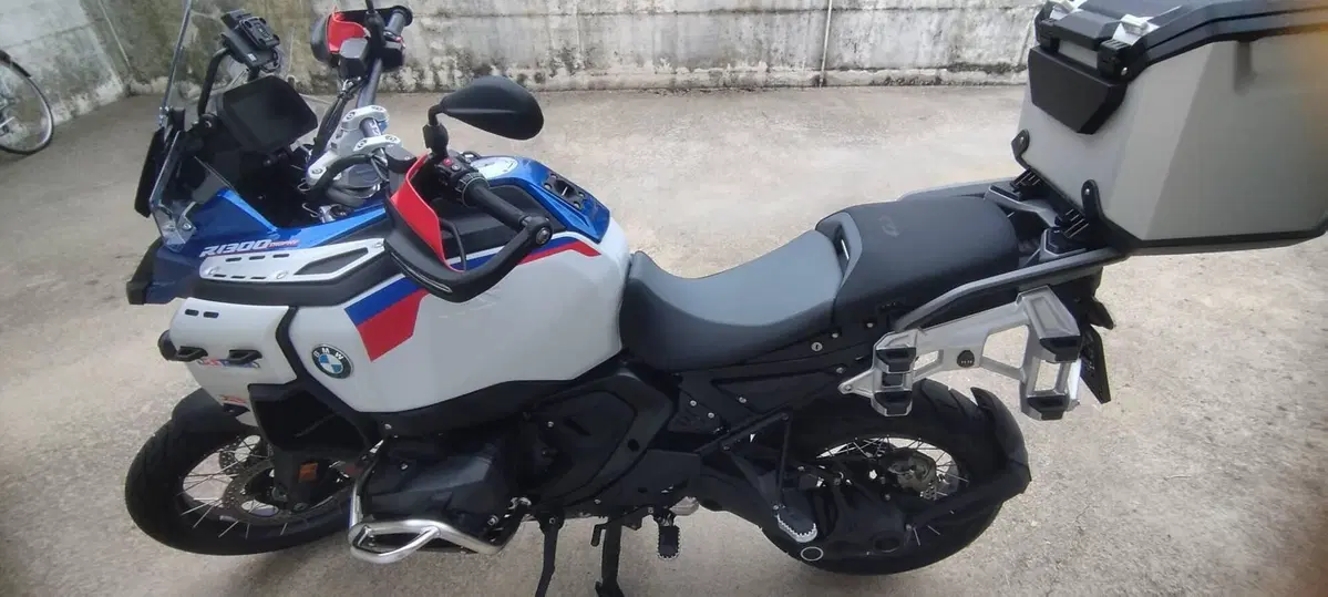Bmw R 1300 GS Adventure Trophy (2025 - 26) (5)