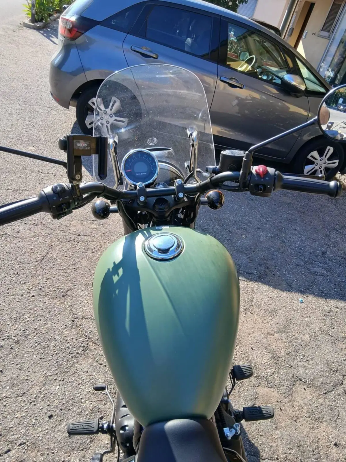 Royal Enfield Meteor 350 (2021 - 26) (7)