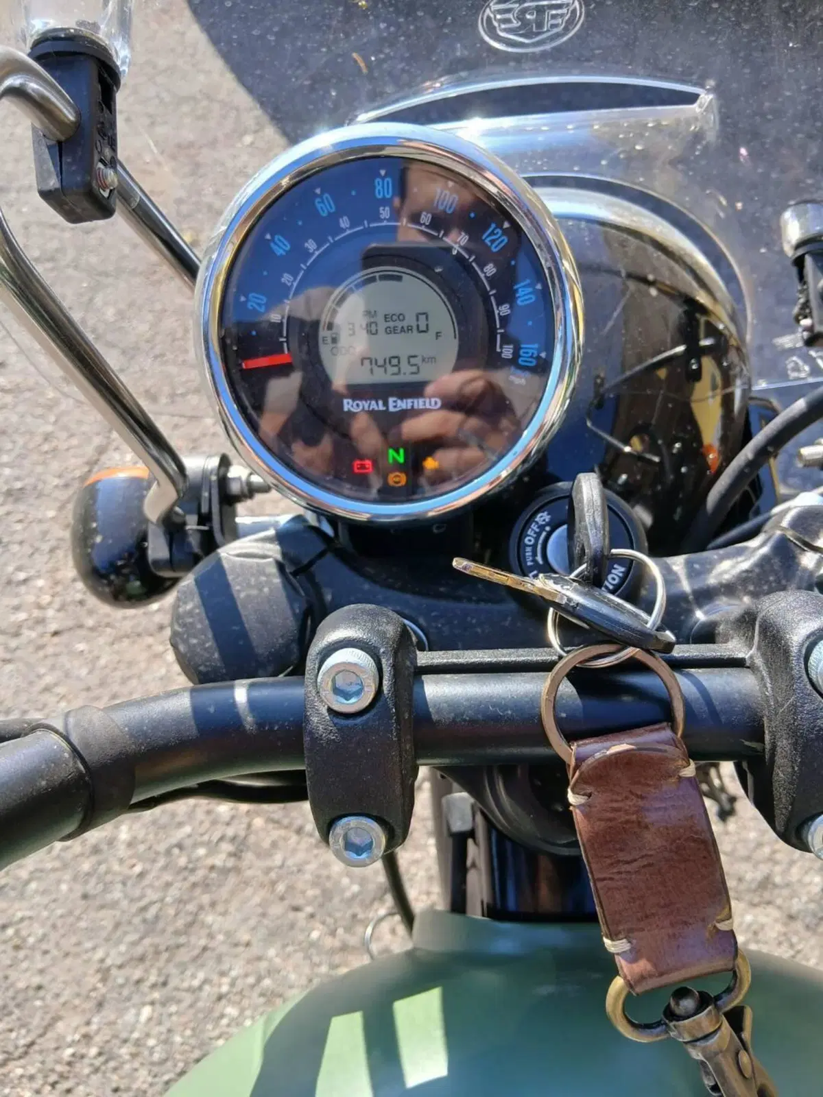 Royal Enfield Meteor 350 (2021 - 26) (9)