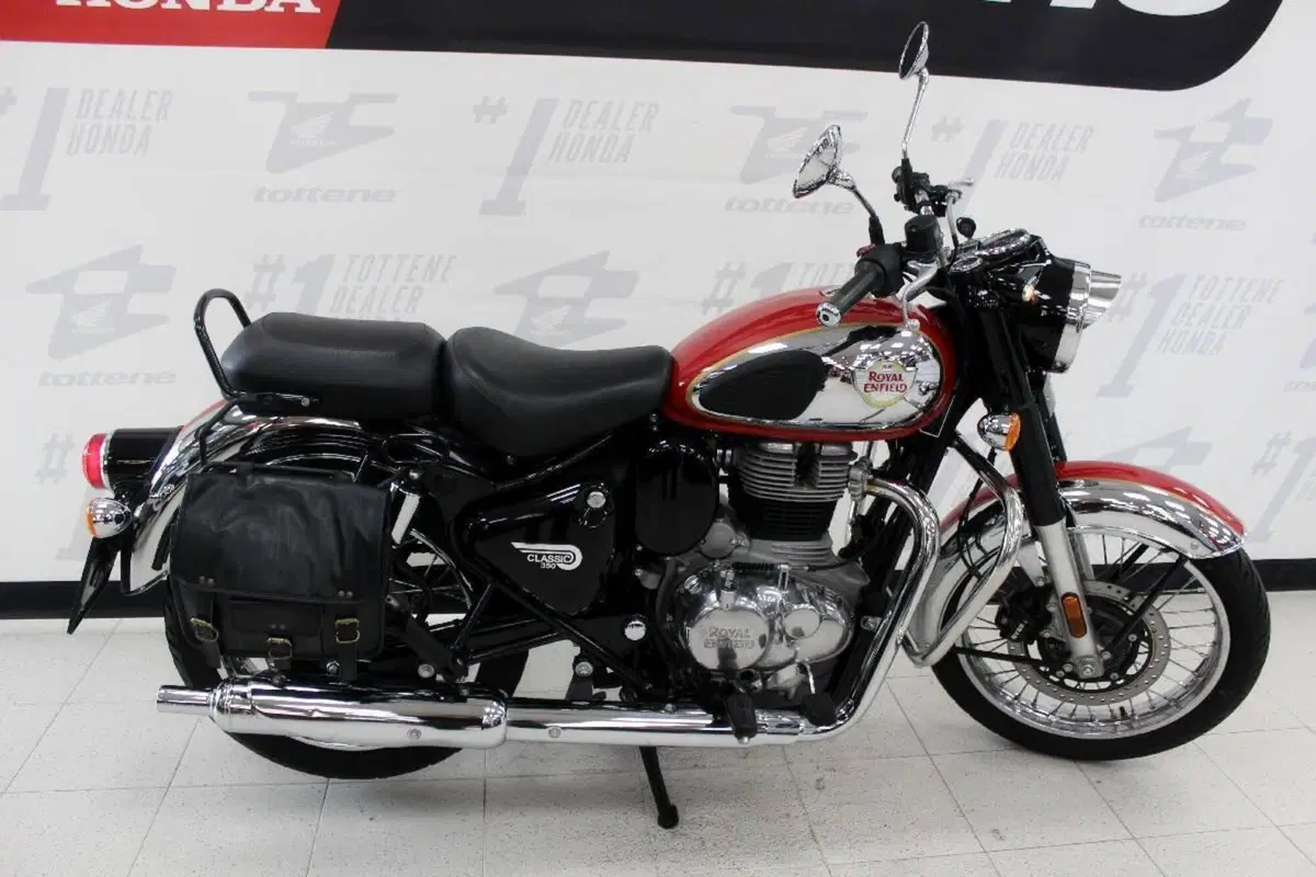 Royal Enfield Classic 350 (2021 - 26) (2)