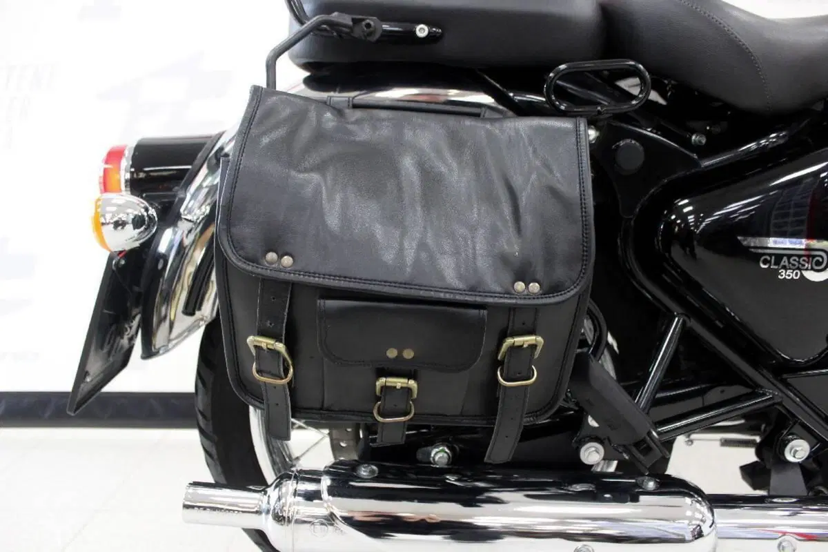 Royal Enfield Classic 350 (2021 - 26) (6)