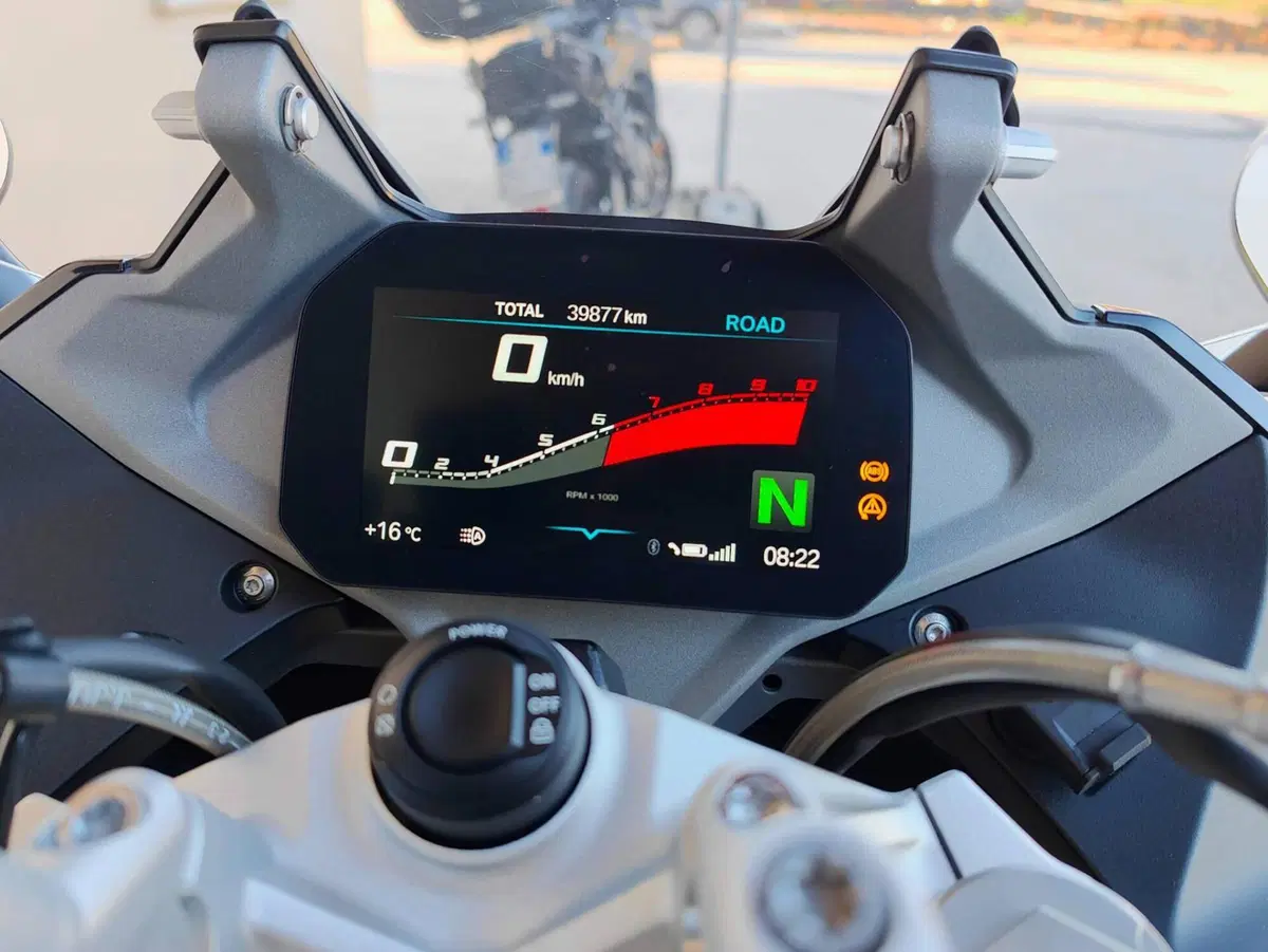 Bmw R 1250 RS (2021 - 25) (2)