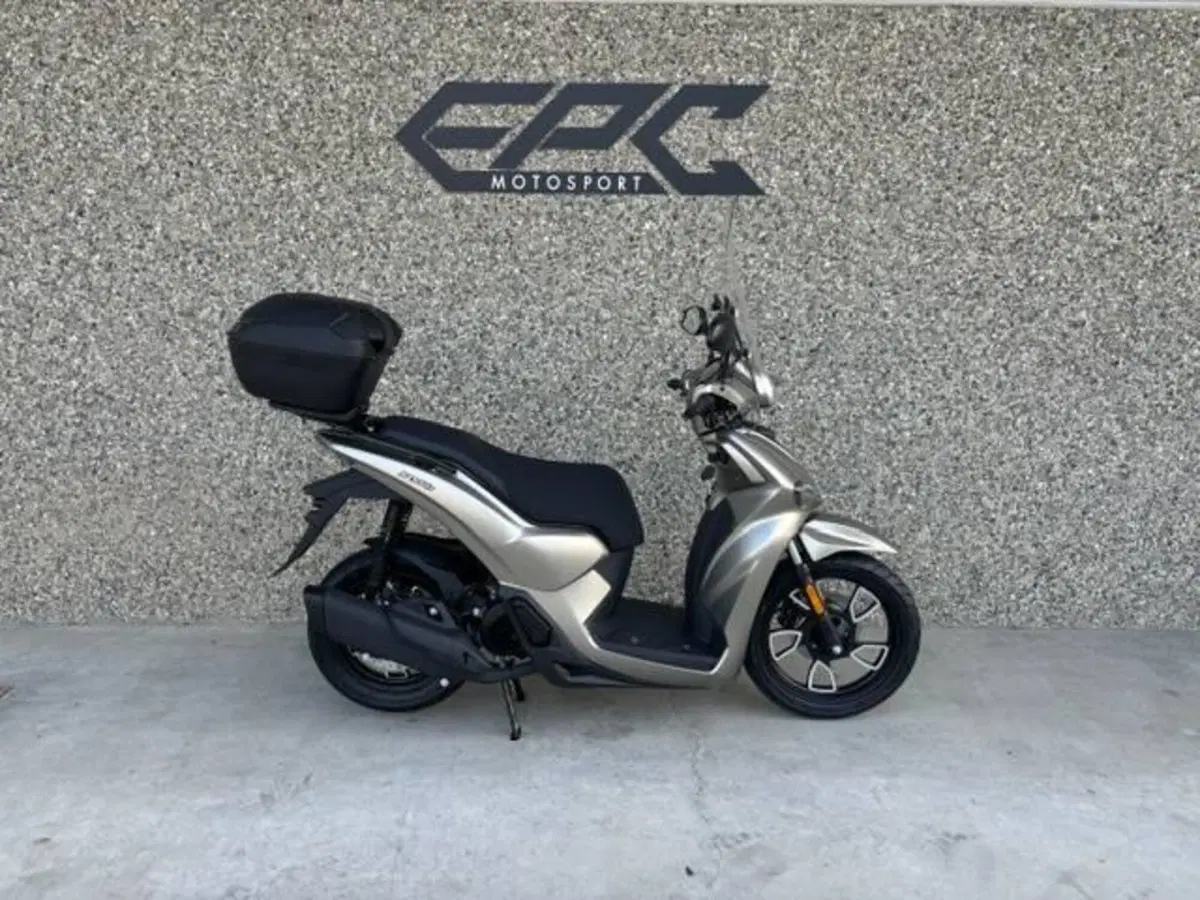 Voge Sfida SR16 125 Air (2026)