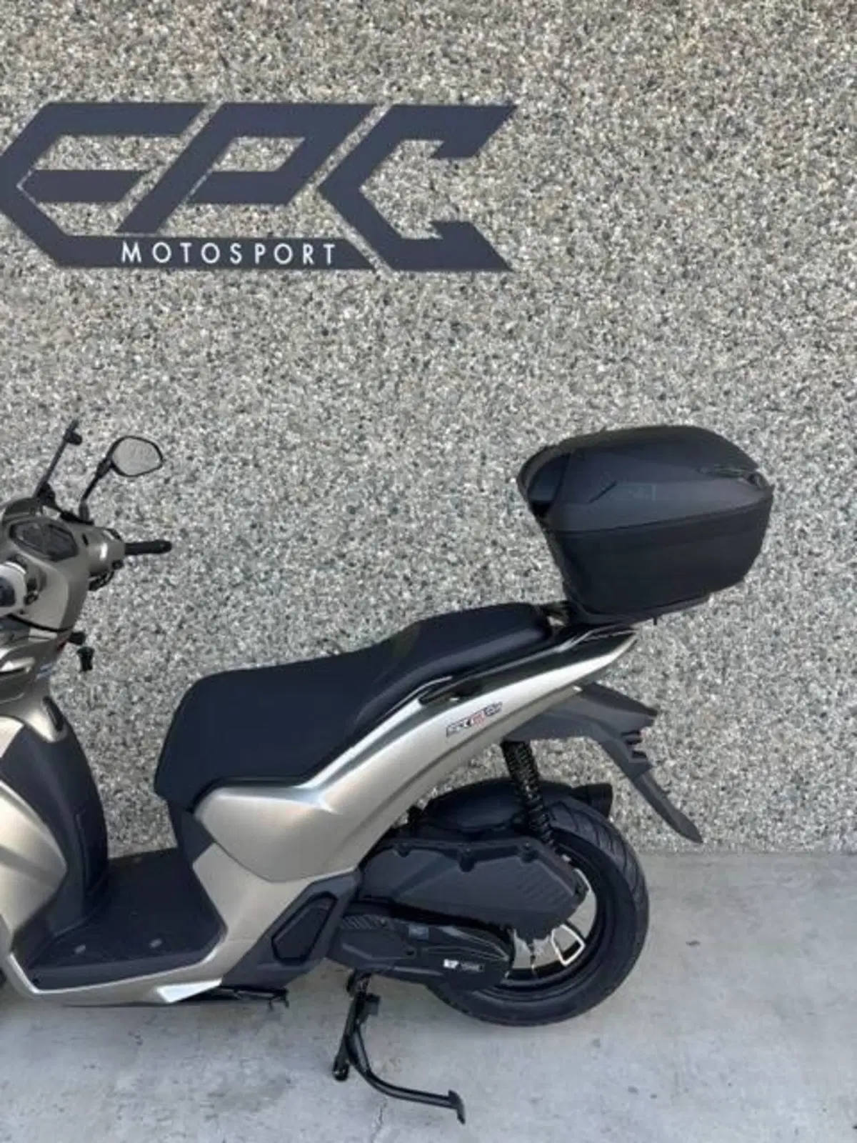Voge Sfida SR16 125 Air (2026) (4)