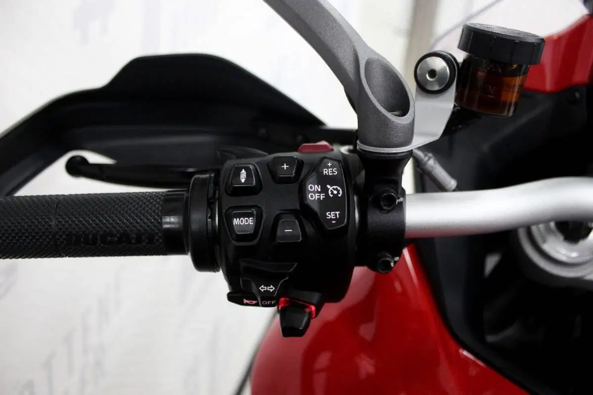 Ducati Multistrada V4 S (2021 - 24) (7)
