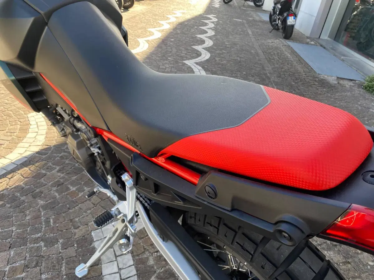 Aprilia Tuareg 660 (2025 - 26) (5)