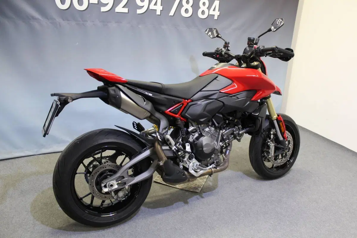Ducati Hypermotard V2 (2026) (4)