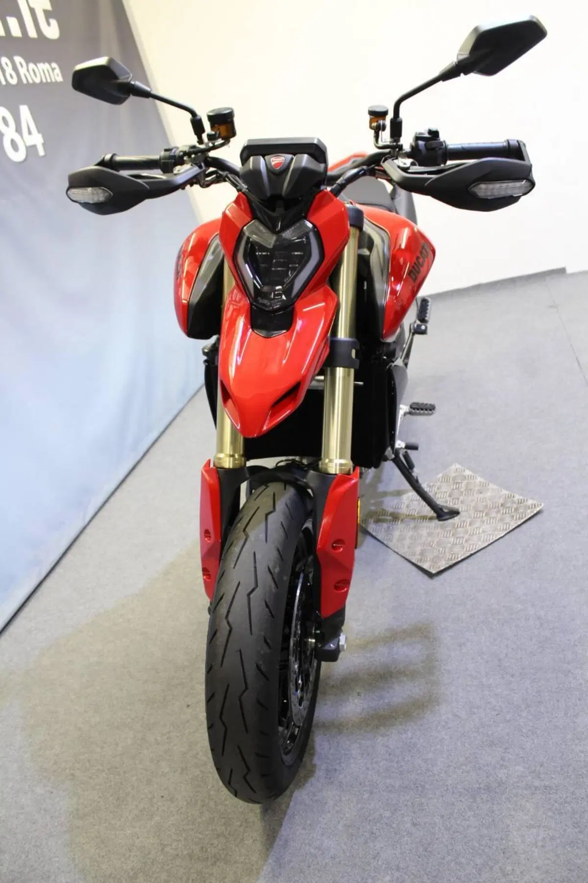 Ducati Hypermotard V2 (2026) (14)