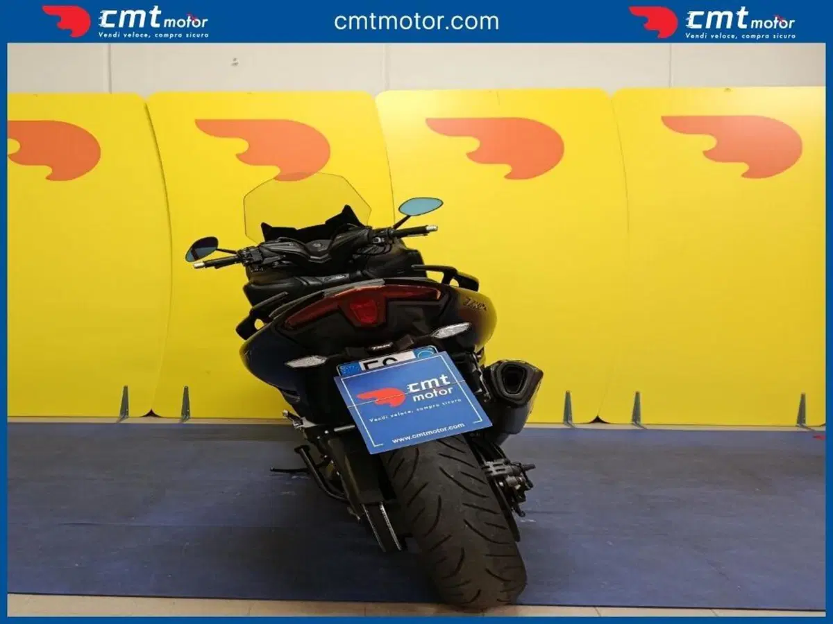 Yamaha T-Max 560 (2020 - 21) (4)