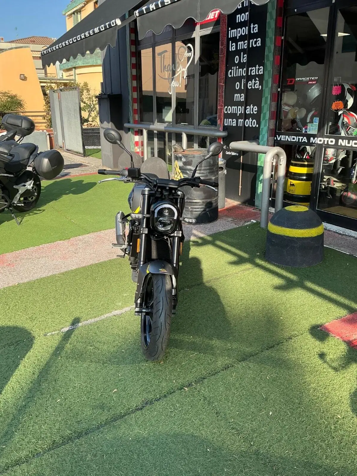 Benelli Leoncino 250 (2021 - 25) (3)
