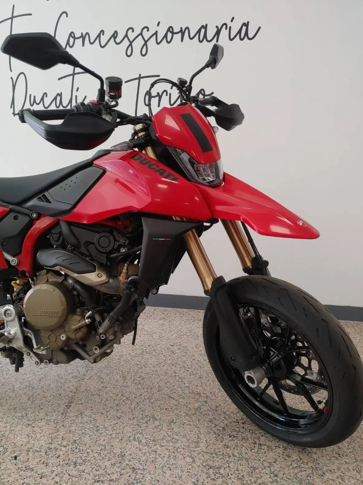 Ducati Hypermotard 698 Mono RVE (2024 - 26) (6)