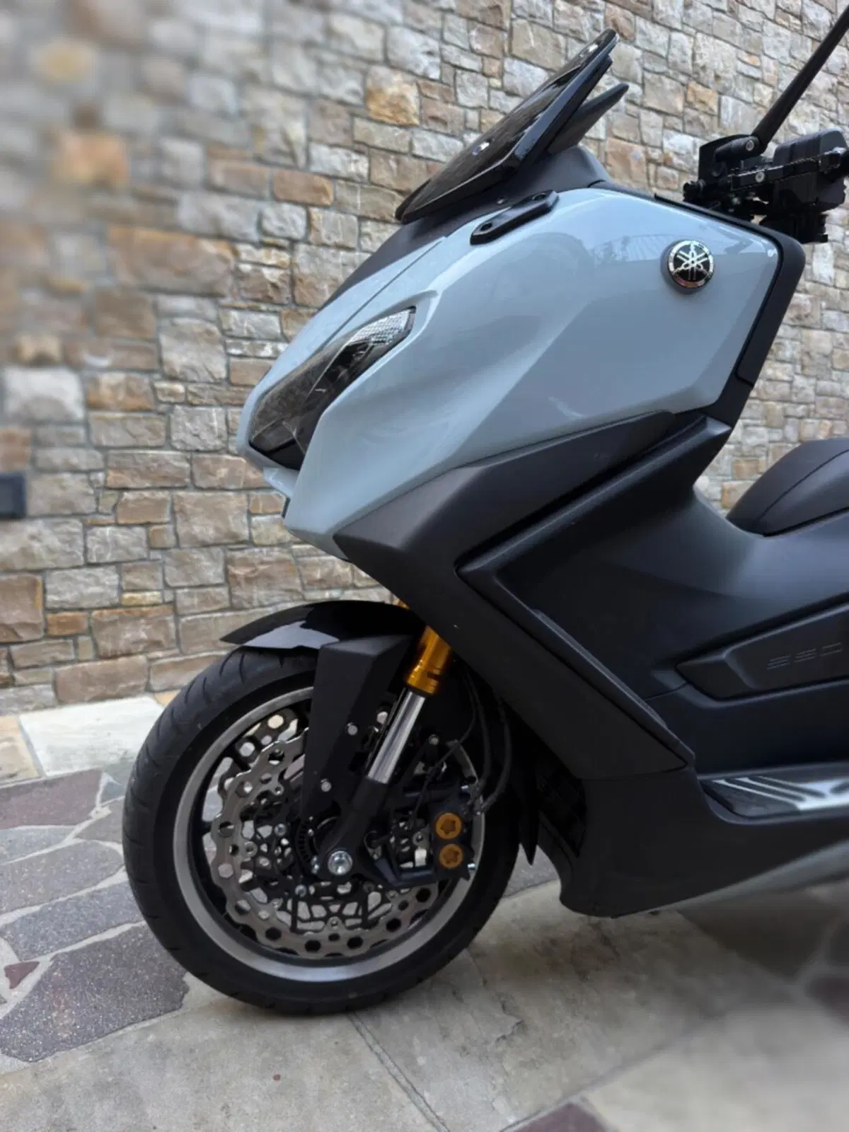 Yamaha T-Max 560 Tech Max (2025 - 26) (7)