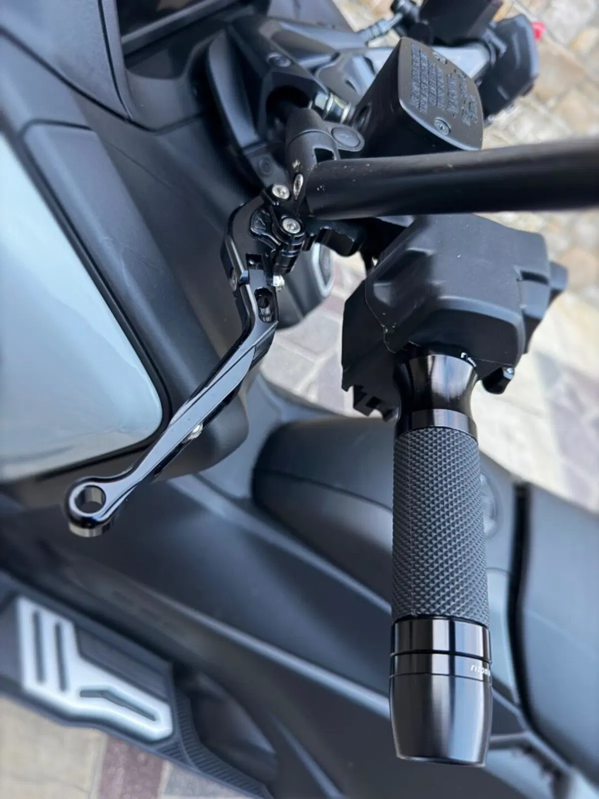 Yamaha T-Max 560 Tech Max (2025 - 26) (10)