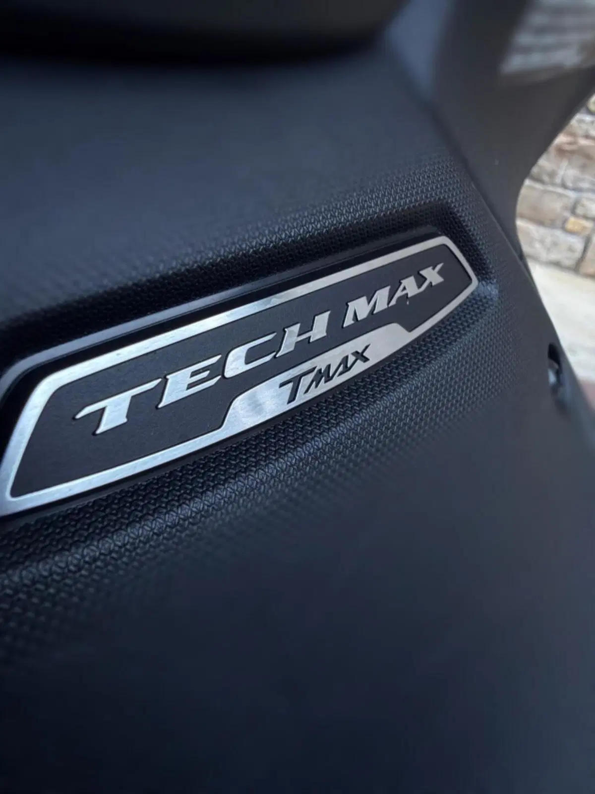 Yamaha T-Max 560 Tech Max (2025 - 26) (11)