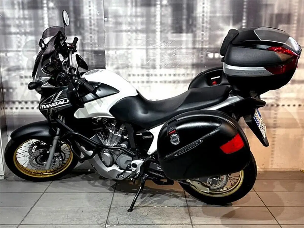 Honda Transalp XL 700 V ABS (2007 - 2013) (2)