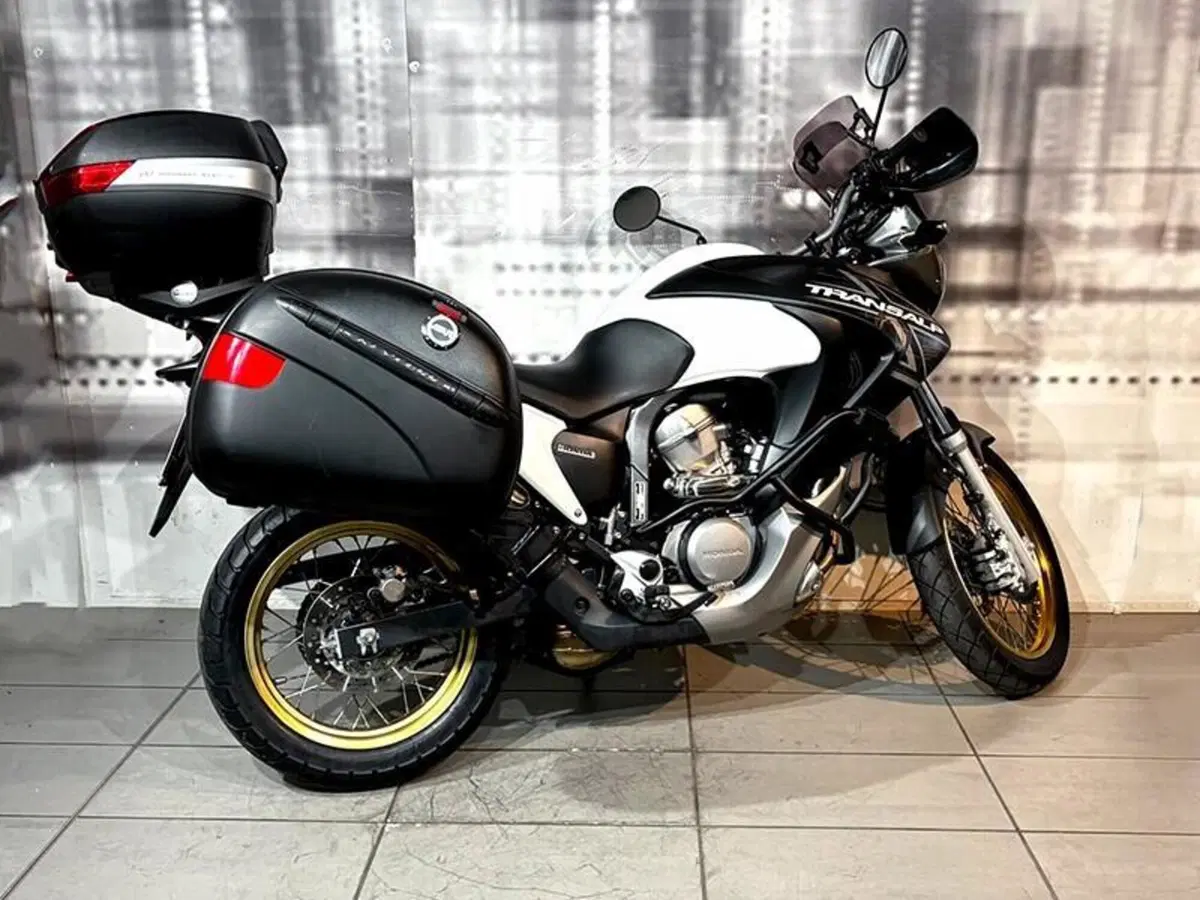 Honda Transalp XL 700 V ABS (2007 - 2013) (4)