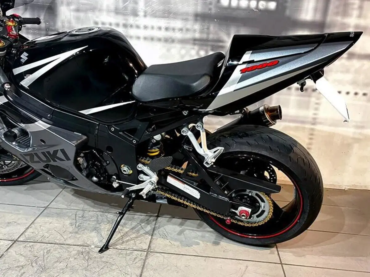 Suzuki GSX-R1000 (2005 - 06) (8)