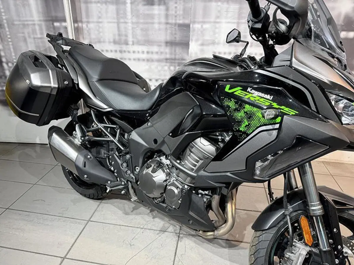 Kawasaki Versys 1000 SE Tourer (2022 - 24) (3)