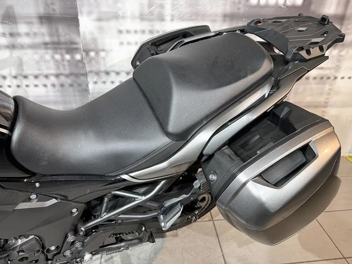 Kawasaki Versys 1000 SE Tourer (2022 - 24) (9)
