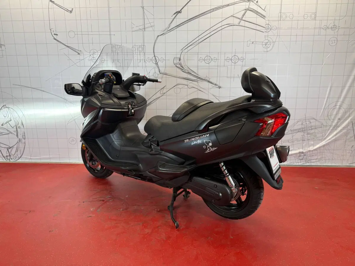 Suzuki Burgman AN 650 Executive (2017 - 20) (6)