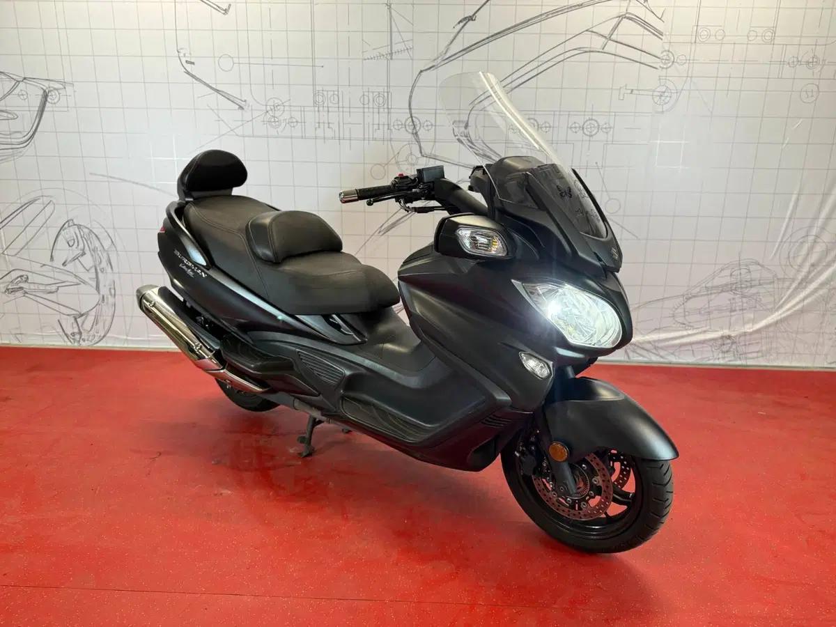 Suzuki Burgman AN 650 Executive (2017 - 20) (2)