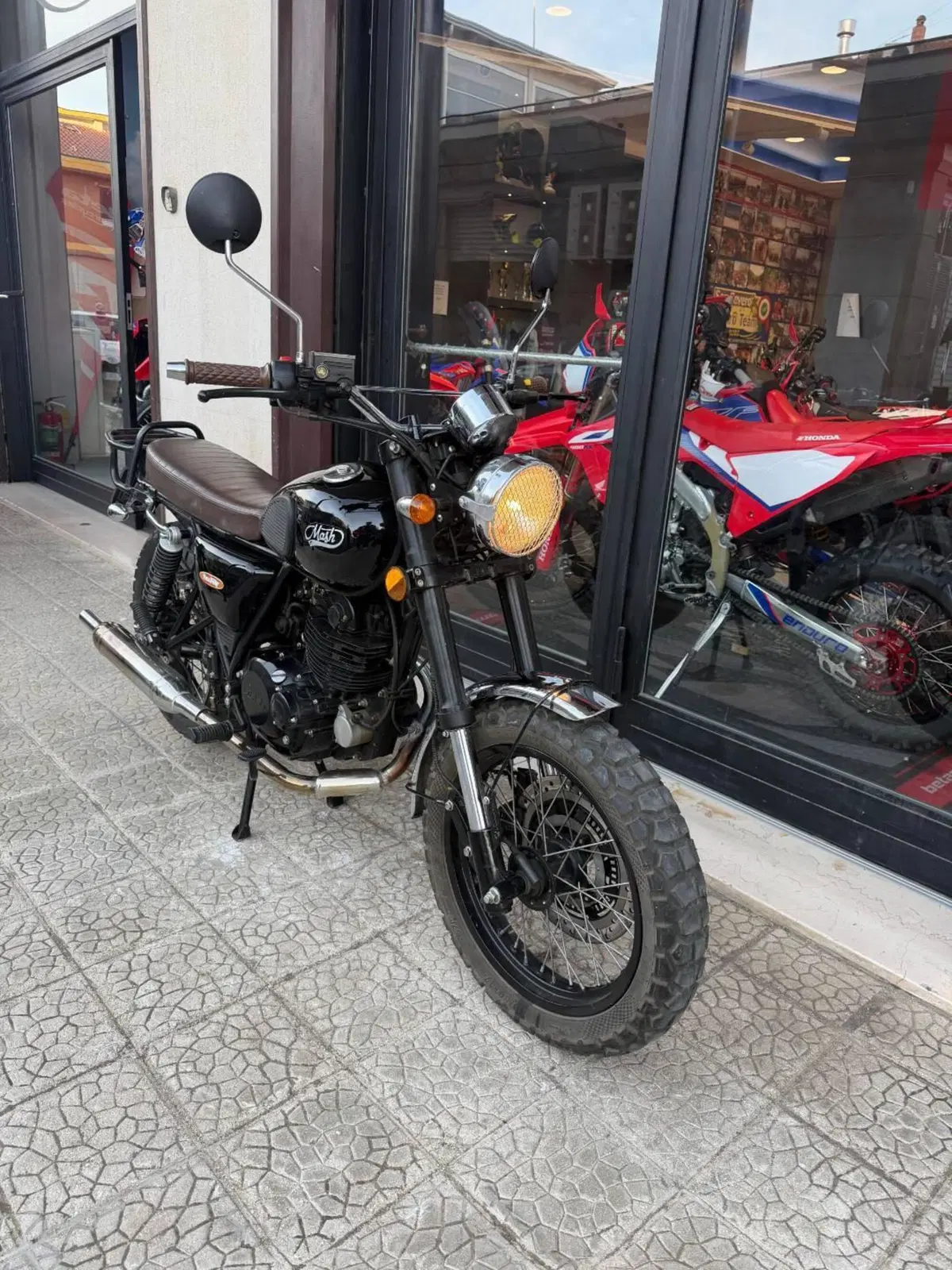 Mash Italia Two Fifty 250 (2017 - 20) (2)