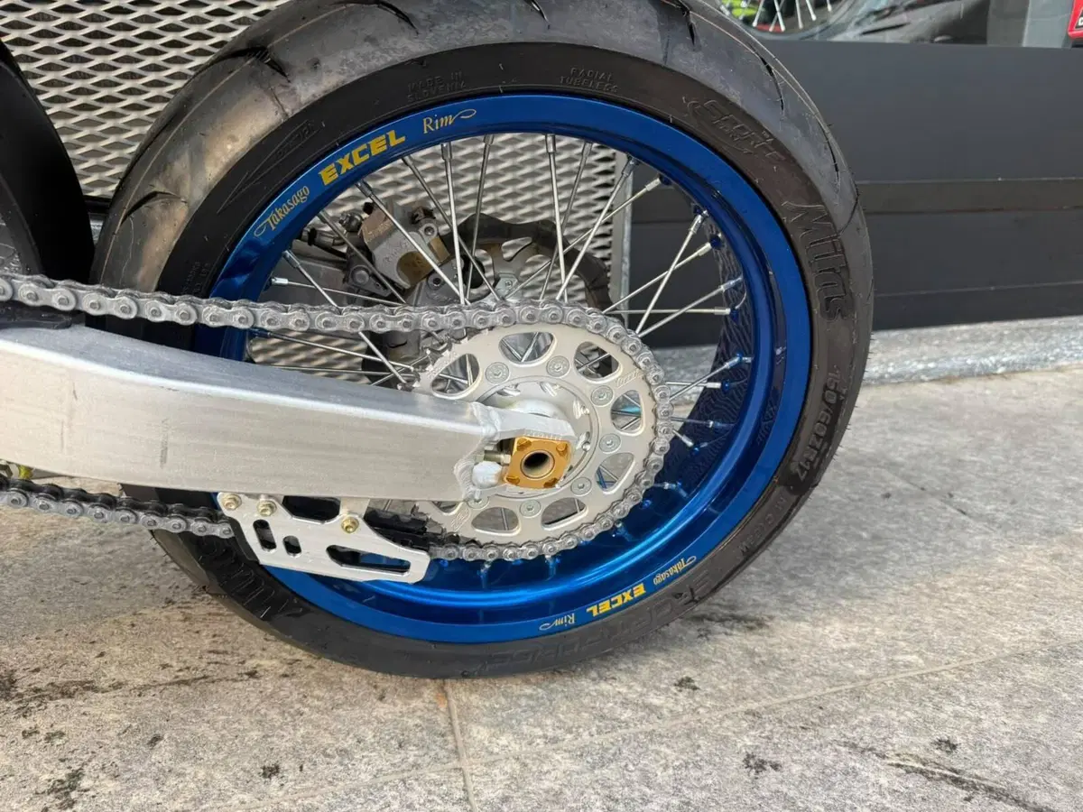 Tm Moto SMR 125 ES Fi 2T (2026 - 27) (3)