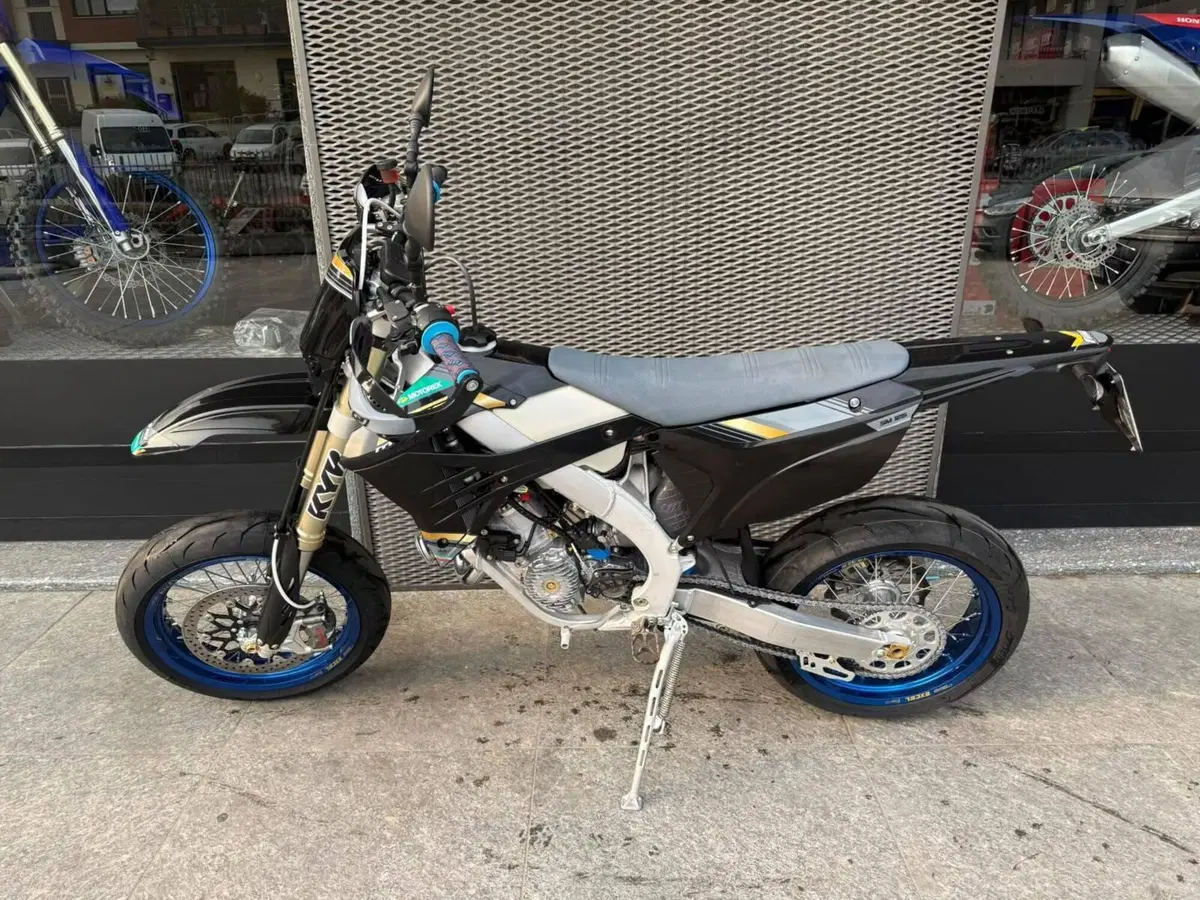 Tm Moto SMR 125 ES Fi 2T (2026 - 27) (4)