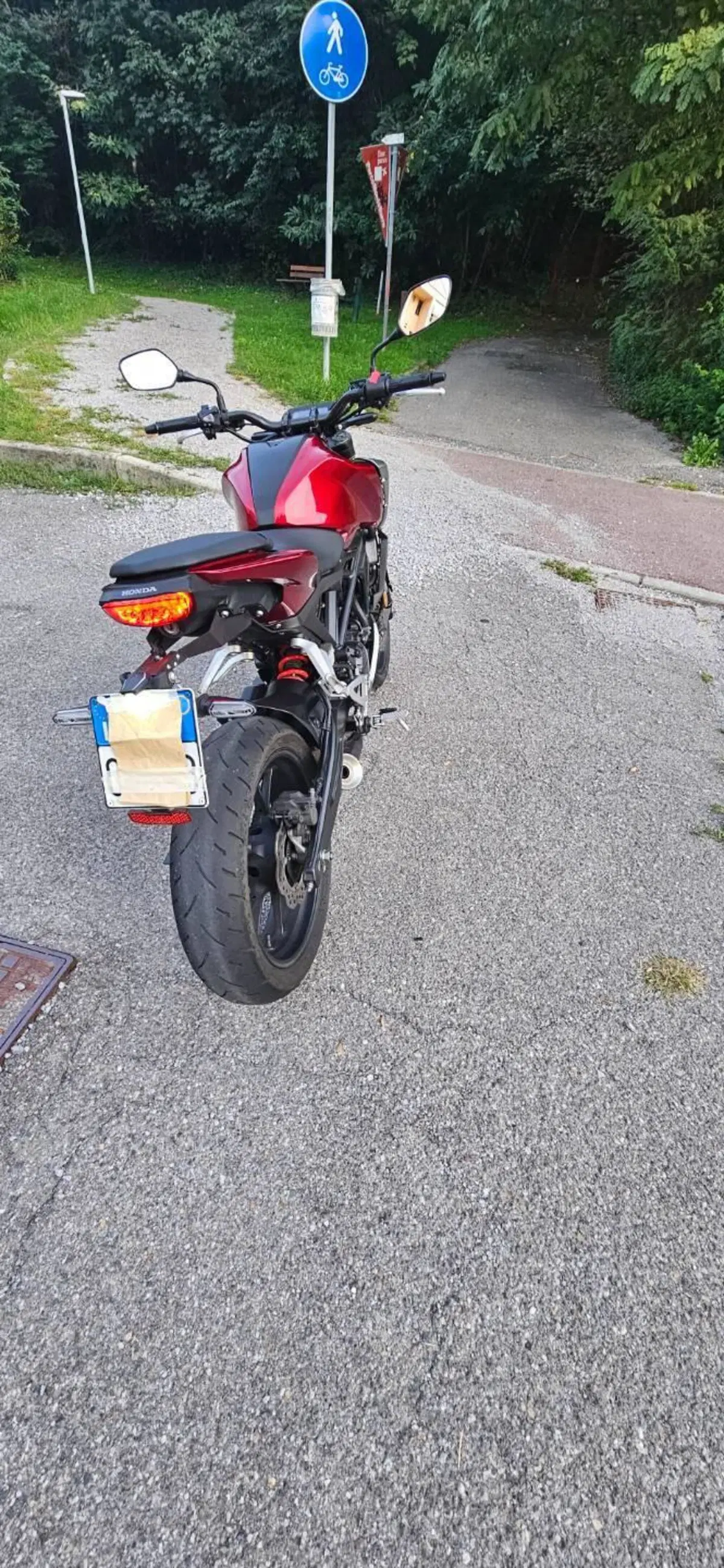 Honda CB 125 R (2018 - 20) (4)