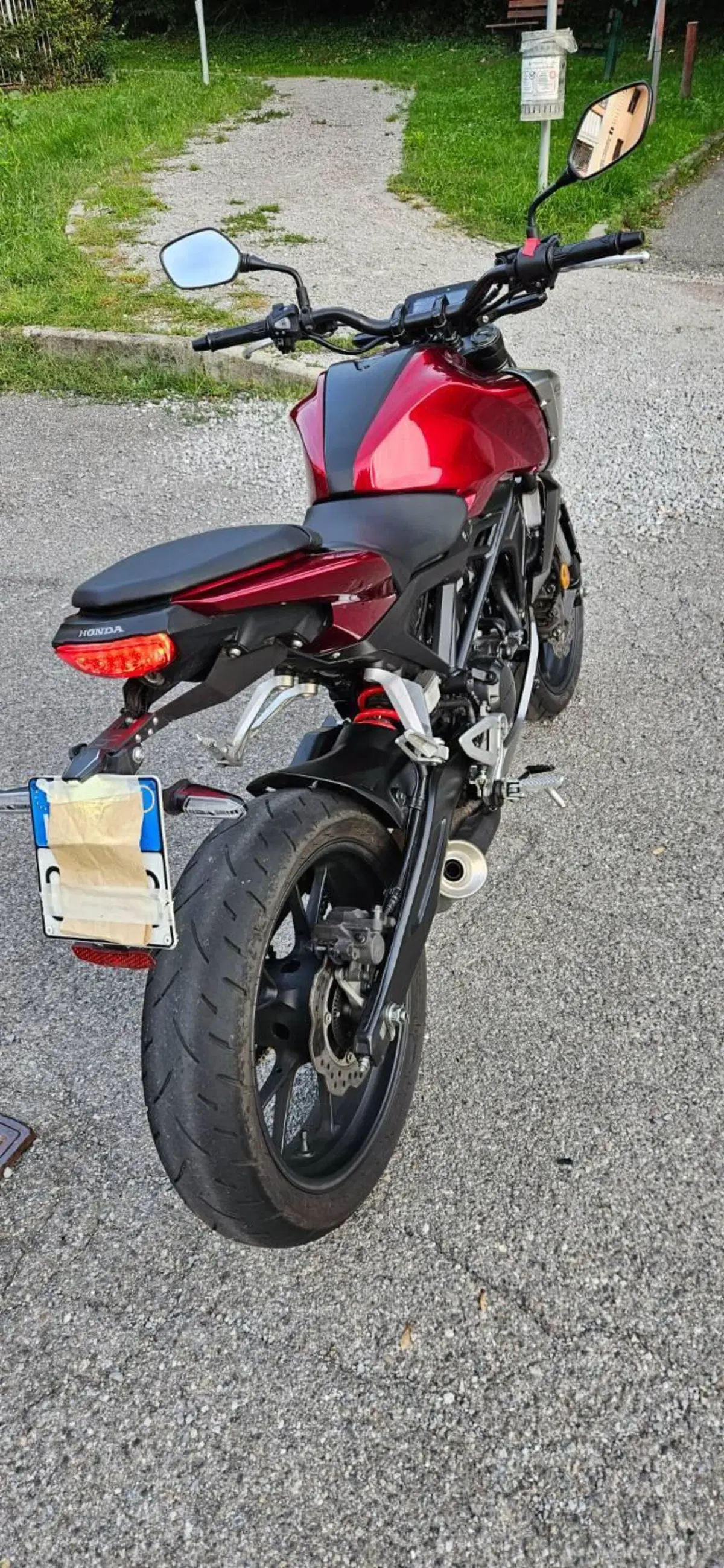 Honda CB 125 R (2018 - 20) (12)
