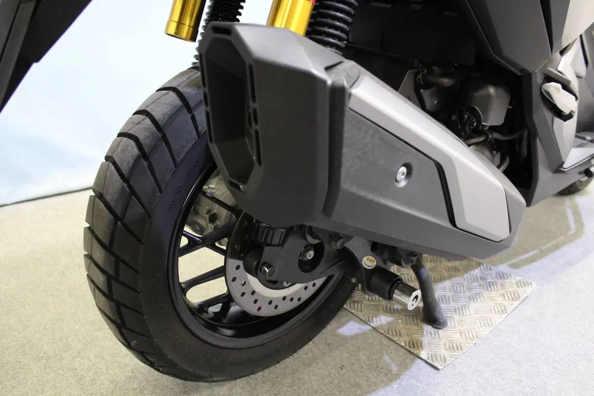 Honda ADV 350 (2025 - 26) (4)