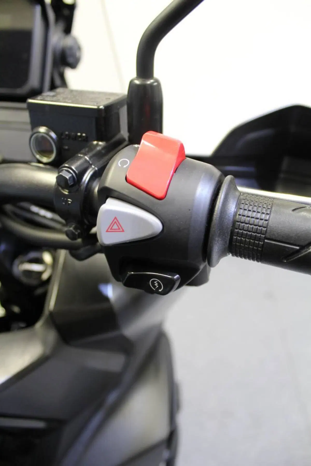 Honda ADV 350 (2025 - 26) (11)