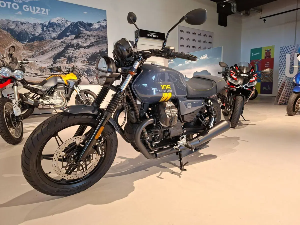 Moto Guzzi V7 Stone 105th Anniversary (2026) (3)